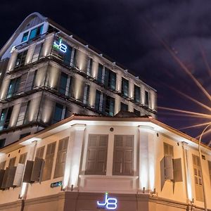 J8 Hotel